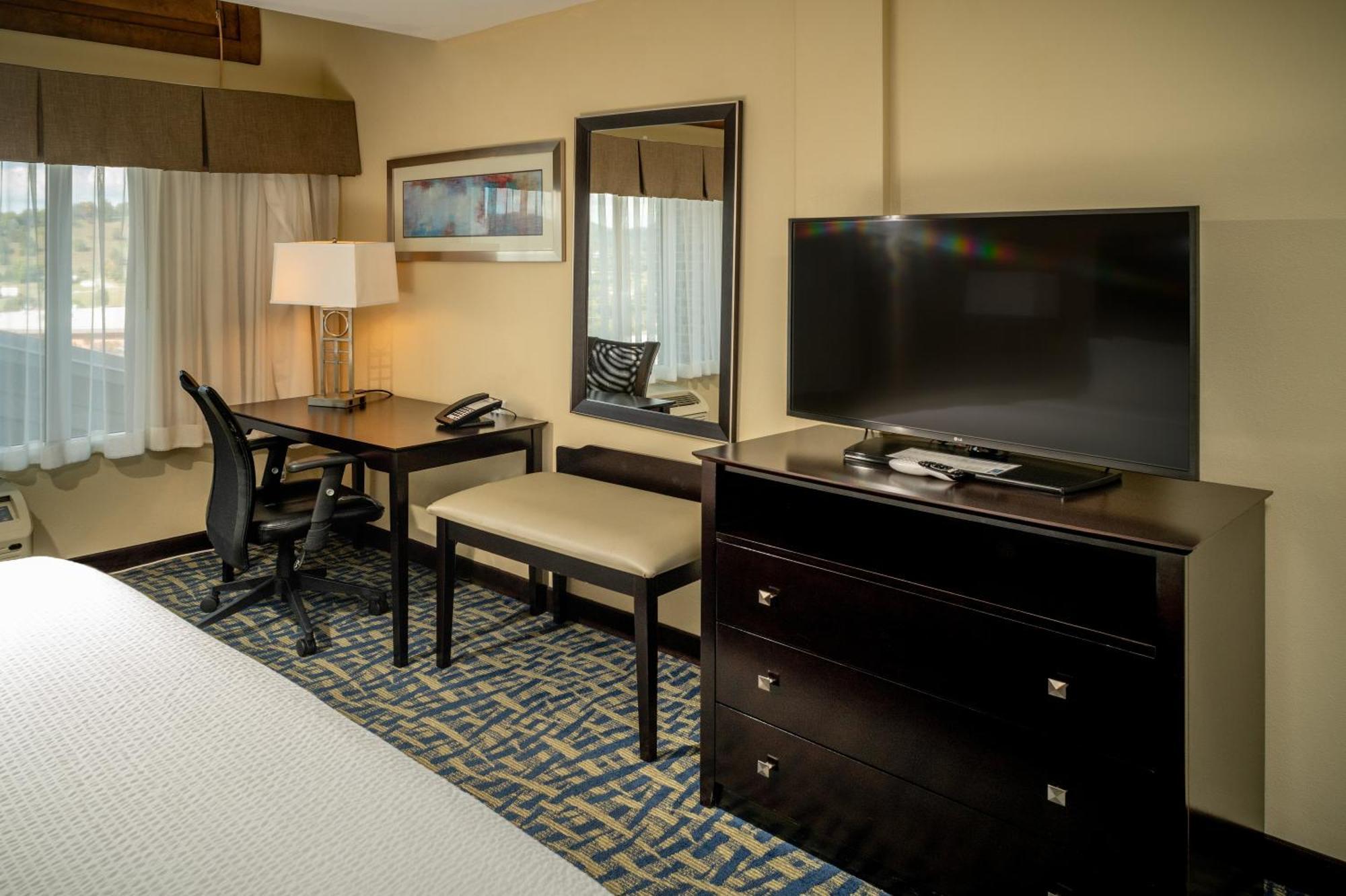 Holiday Inn Express & Suites Lebanon By Ihg Εξωτερικό φωτογραφία