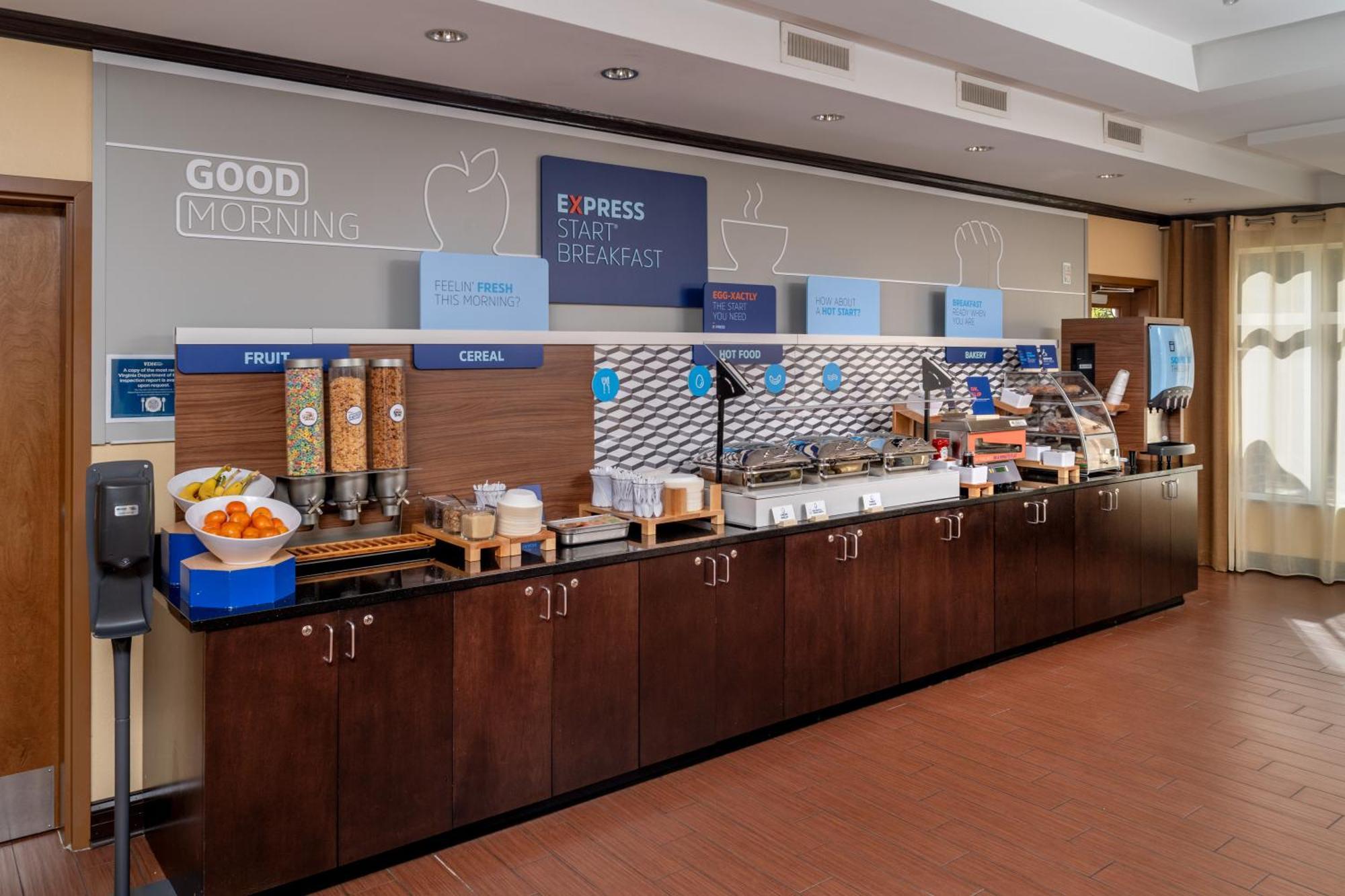 Holiday Inn Express & Suites Lebanon By Ihg Εξωτερικό φωτογραφία