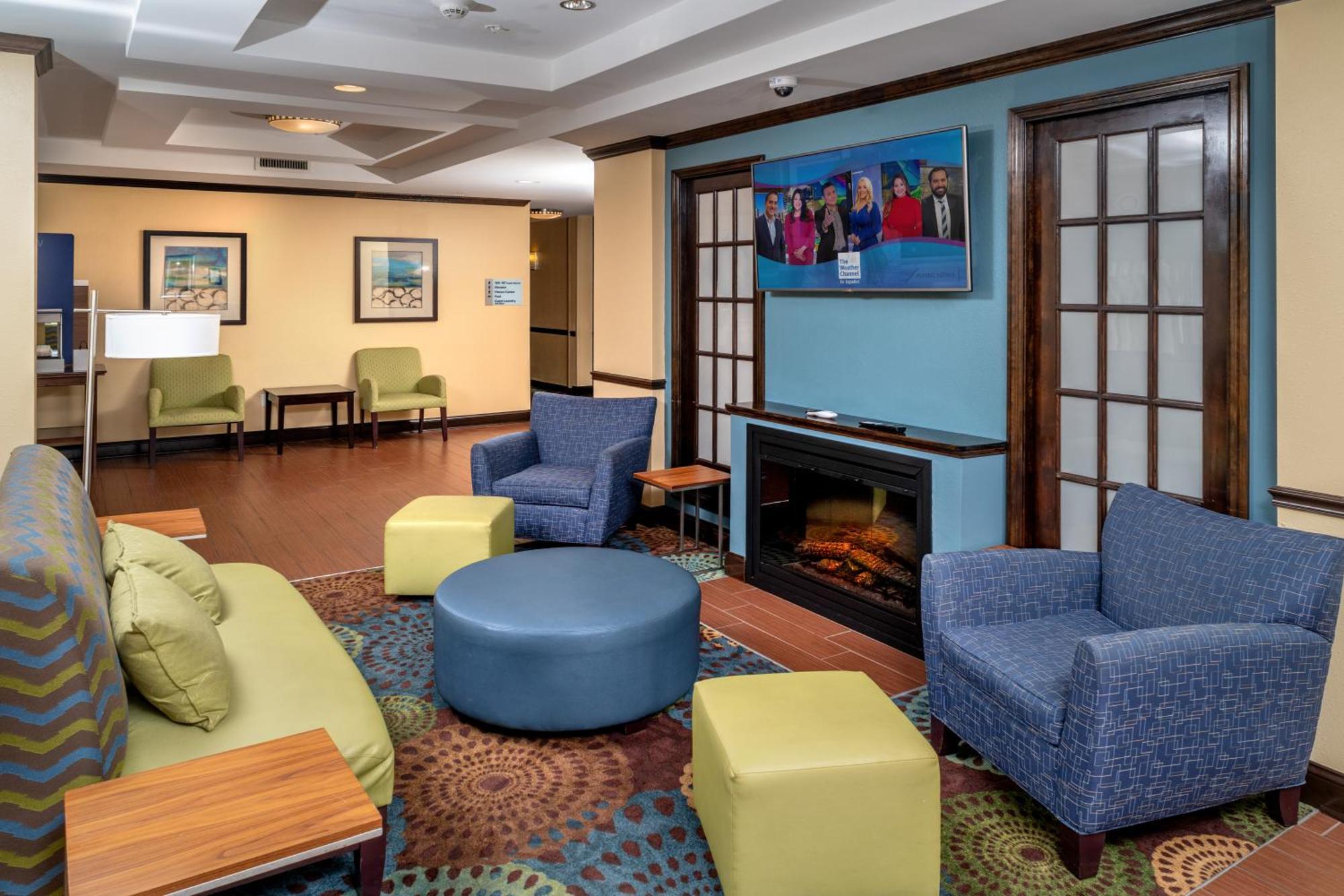 Holiday Inn Express & Suites Lebanon By Ihg Εξωτερικό φωτογραφία